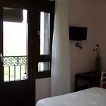Hotell Hotel Valdelinares Valdelinares (Castile and Leon)