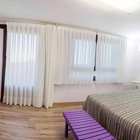 Hotel Hotel Valdelinares Valdelinares (Castile and Leon)